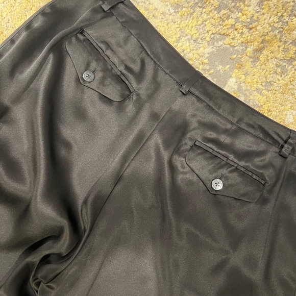 NWT Vintage Emanuel Ungaro 100% Silk Black Cargo Pants Size 12 - Picture 10 of 14